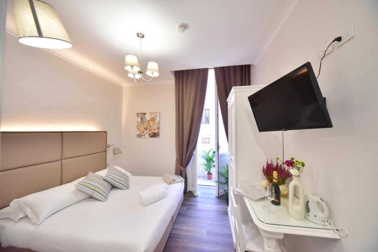 Sacconi Palace Suite Roma Экстерьер фото