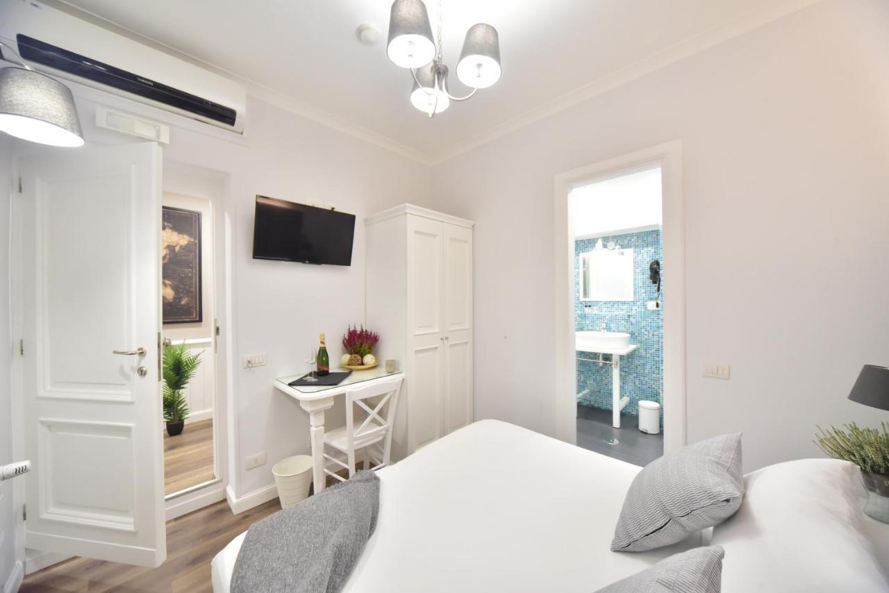 Sacconi Palace Suite Roma Экстерьер фото